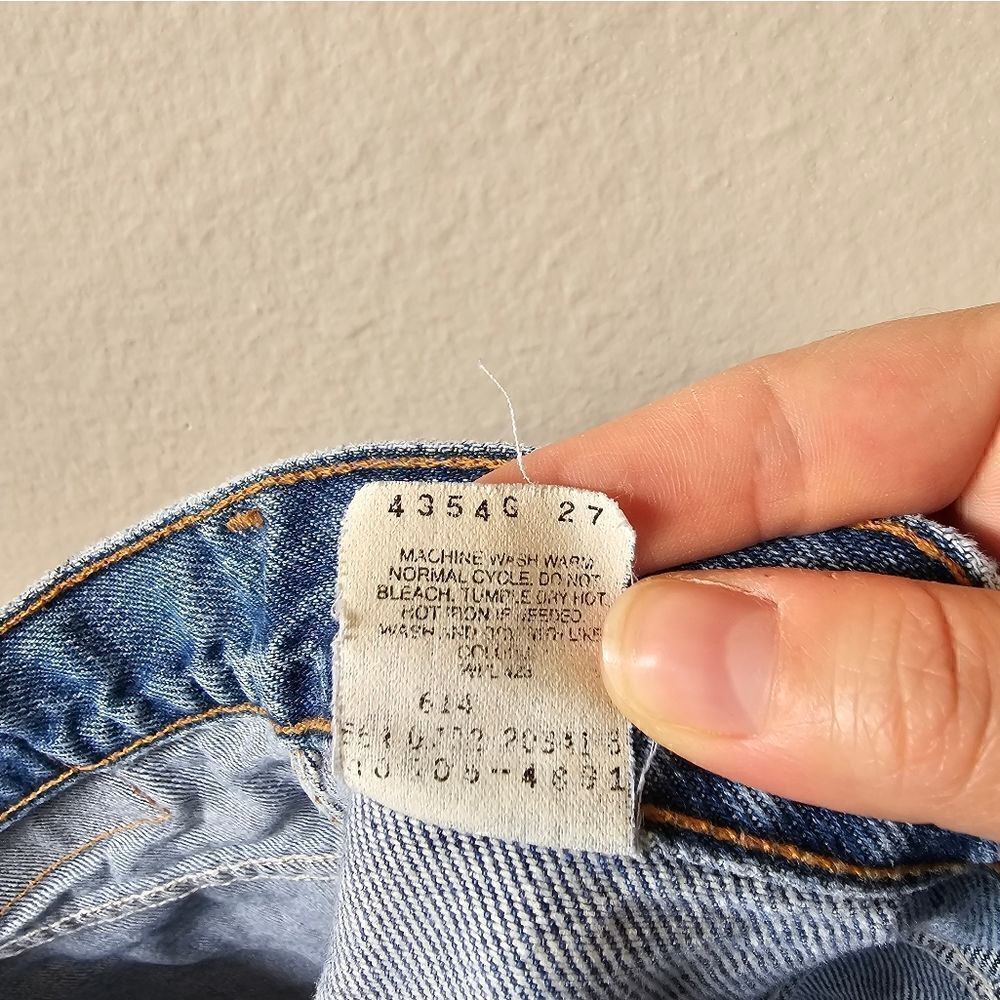 Vintage Levis 2002 Regular Fit Straight Leg Jeans W36 L30 - Picture 6 of 12